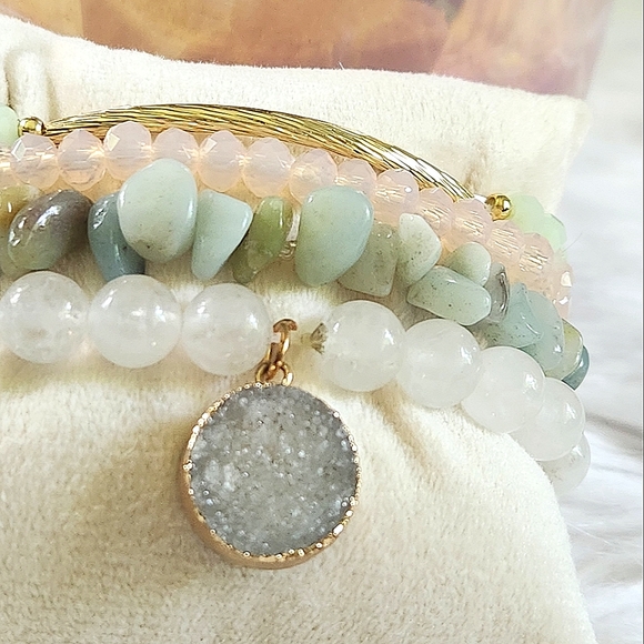 NWT Ryze Natural Stone Clear Quartz, Druzy, & Amazonite Stack Bracelets-Set of 4 - Picture 3 of 5